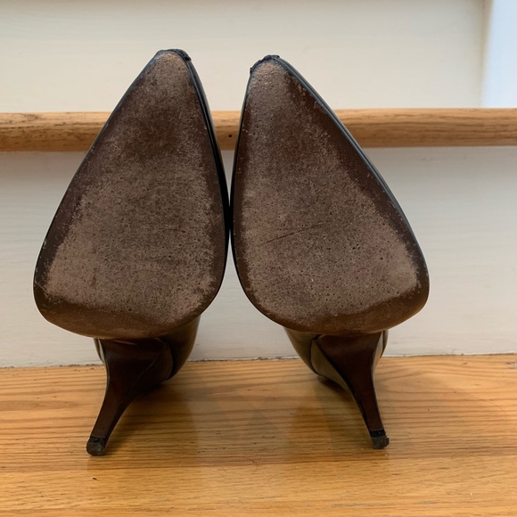 EUC Prada Black Leather Pump - Picture 6 of 8